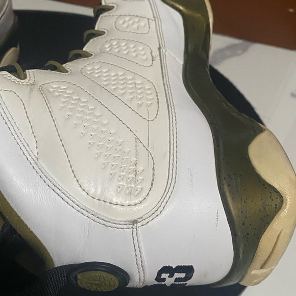 Air Jordan 9 Retro 2015 EUC - Picture 7 of 8